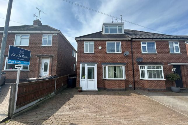 St. Giles Road, Warwickshire CV7 3 bed semi