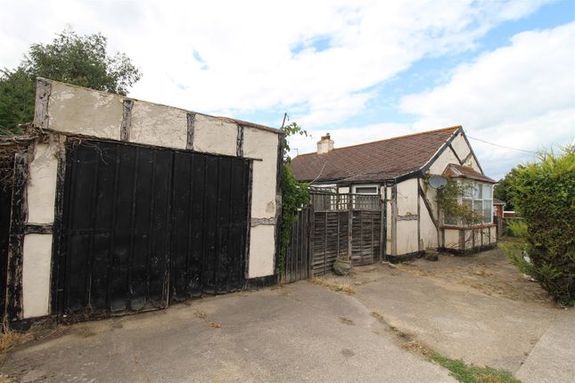 Imperial Avenue, Minster On Sea... 3 bed house for sale