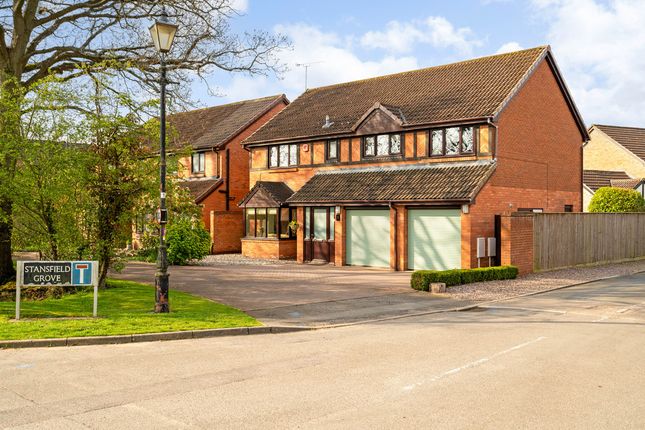Stansfield Grove, Kenilworth, CV8 5 bed detached house for sale