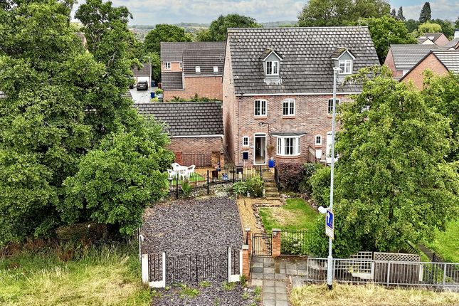 4 bedroom semi-detached house for sale