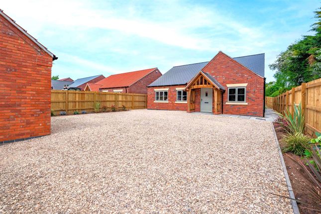 Off Middle Lane, Nether Broughton 3 bed detached bungalow for sale