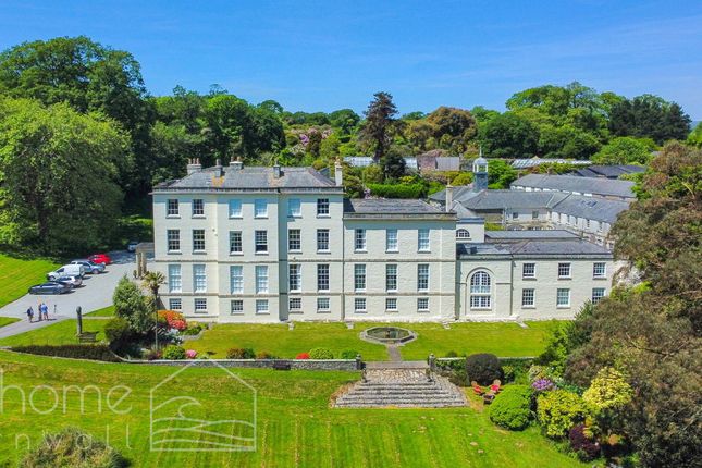 St. Austell PL26 3 bed apartment for sale