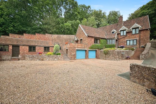 Holes Square, Minehead TA24 3 bed detached house for sale