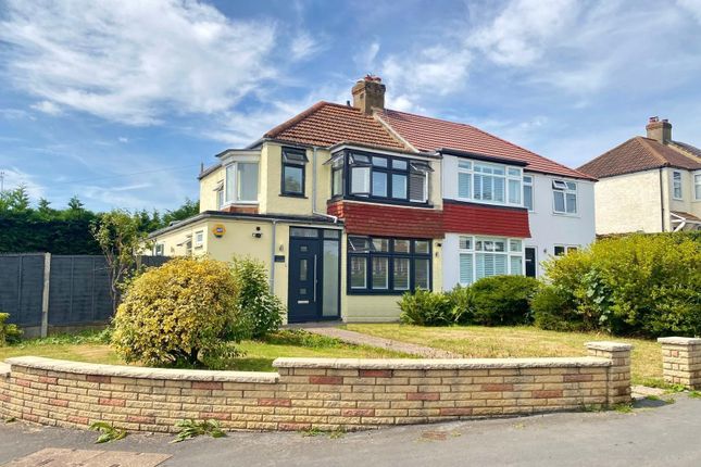 Chace Avenue, Potters Bar EN6 3 bed semi