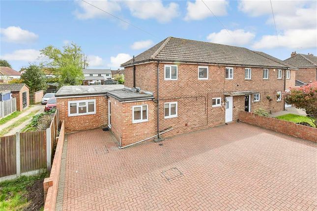 Attlee Avenue, Aylesham, Canterbury... 6 bed semi