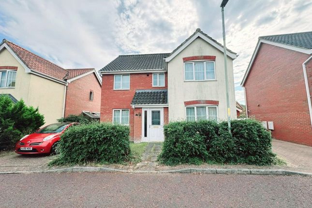 5 bed detached house