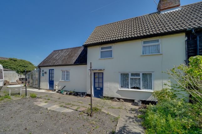 2 bedroom semi-detached house for sale