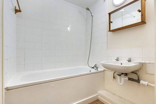 Dellafield, Pooles Park, Finsbury... 1 bed flat for sale