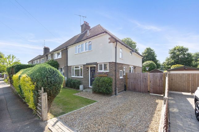 Meath Green Avenue, Horley RH6 4 bed semi