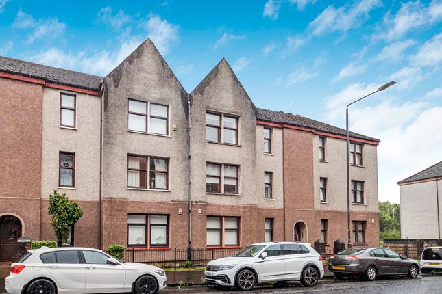 Flat 1/2, 2091 Dumbarton Road... 2 bed flat for sale