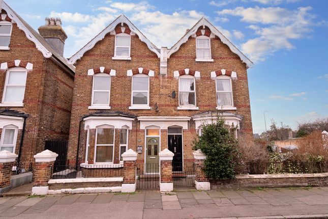Southwood Road, Ramsgate, CT11 4 bed semi