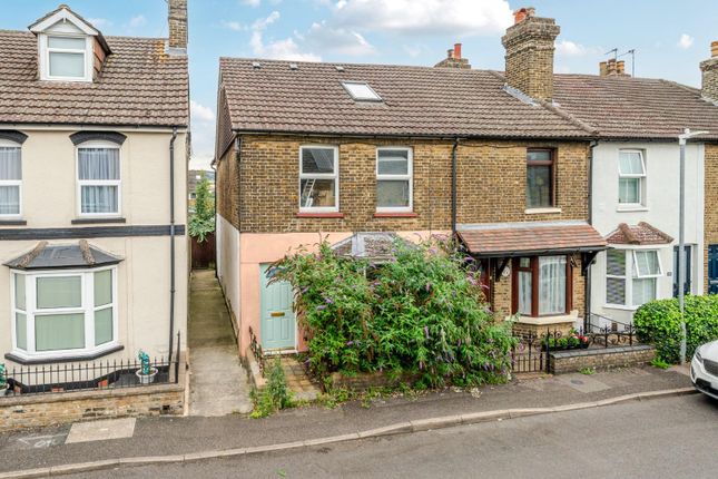 Church Field, Snodland 4 bed end of terrace house for sale
