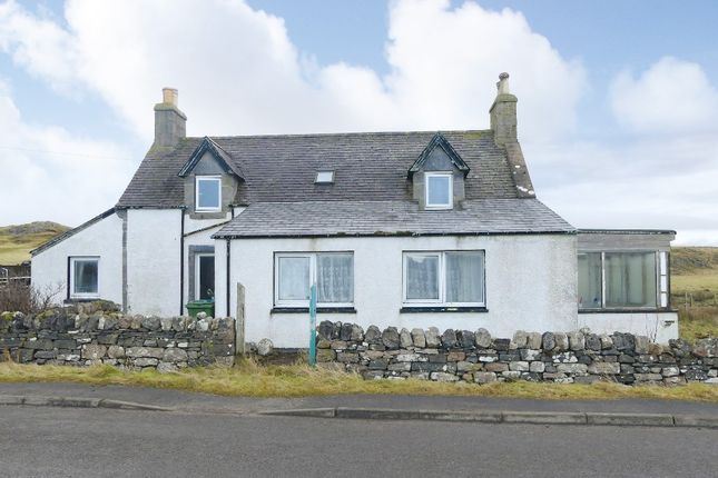 4 bed detached house