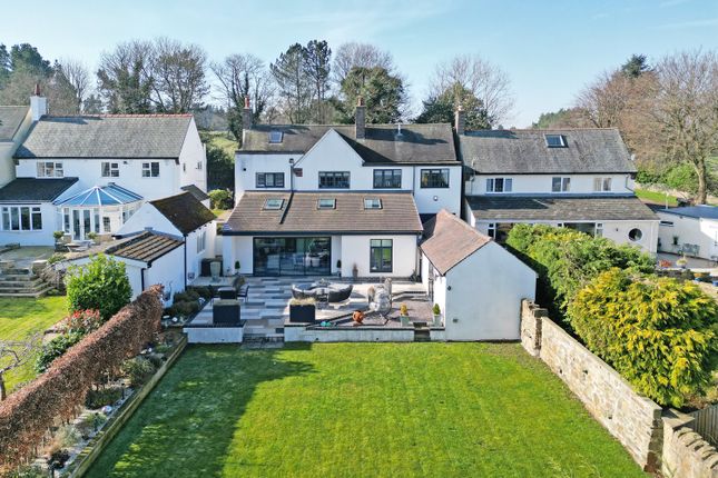 Highgate Lane, Dronfield, Derbyshire... 4 bed detached house for sale