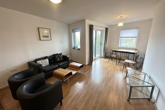 The Frame, 2a The Waterfront, Openshaw 2 bed apartment for sale
