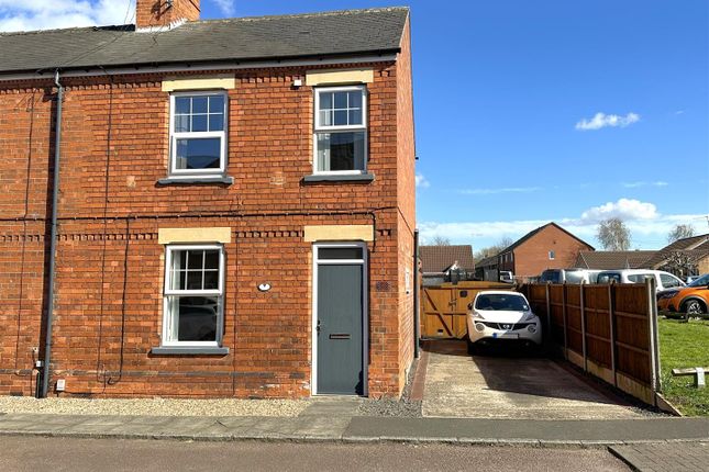 Grosvenor Road, New Balderton, Newark 3 bed end of terrace house for sale