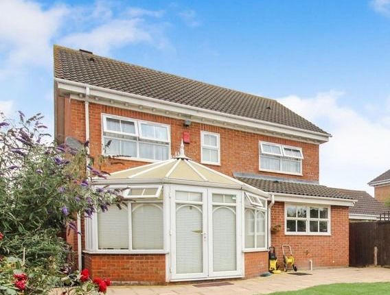 Southwold Spur, Langley, Berkshire, SL3 4 bed detached house for sale