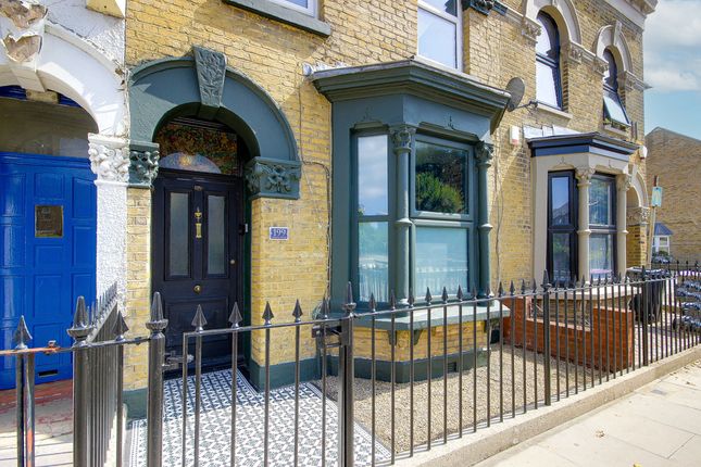 3 bed terraced house