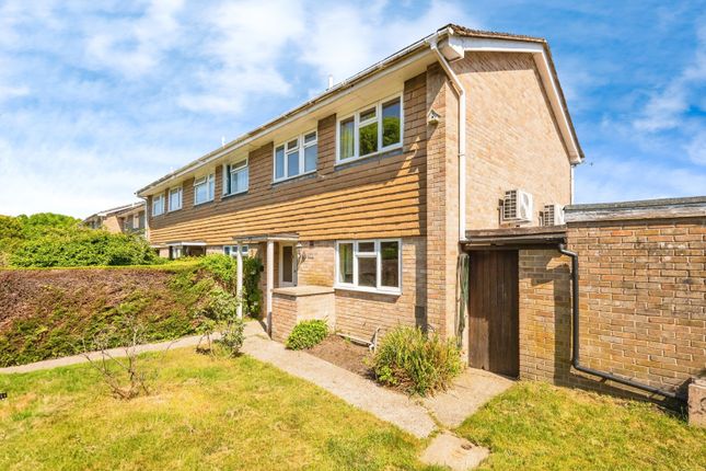 2 bed end terrace house