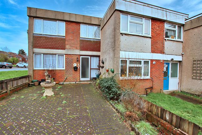 Stanborough Close, Borehamwood 4 bed end of terrace house for sale
