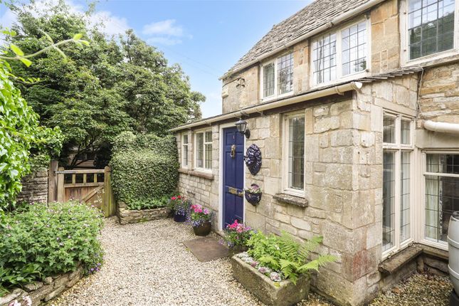 4 bedroom end of terrace house for sale