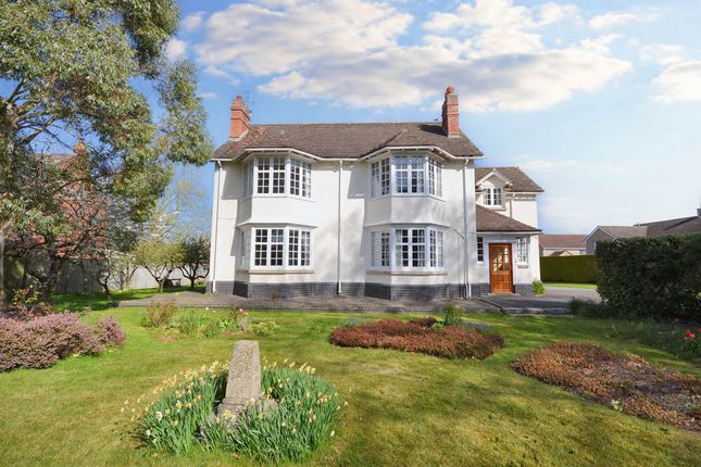 Main Road, Bredon, Tewkesbury... 5 bed detached house for sale