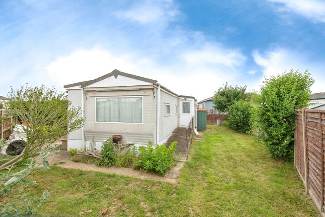 1 bedroom detached house for sale