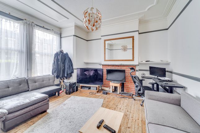 Uplands Road, Crouch End N8 2 bed apartment for sale