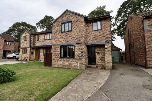 Turner Close, Market Weighton 3 bed detached house for sale