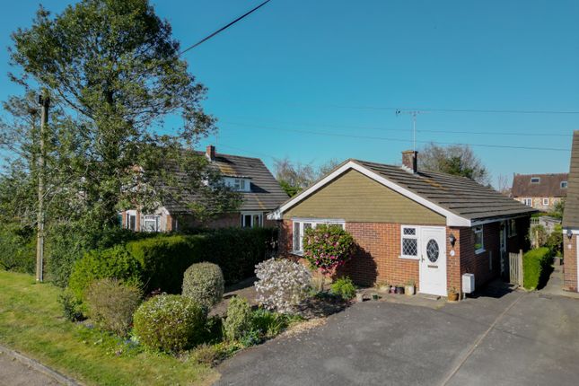 Oakengrove Close, High Wycombe HP15 3 bed bungalow for sale