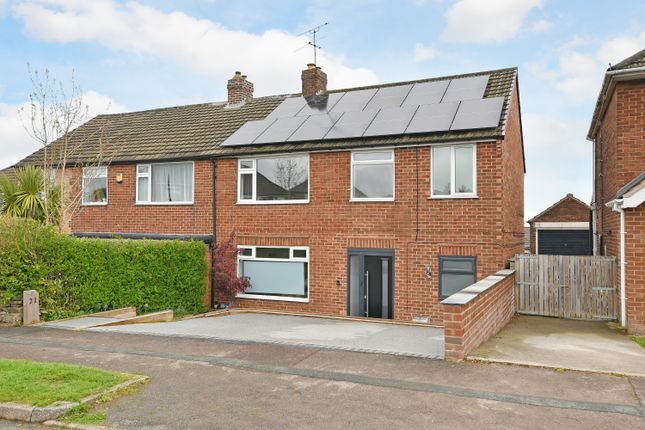 Highfields Road, Dronfield... 4 bed semi