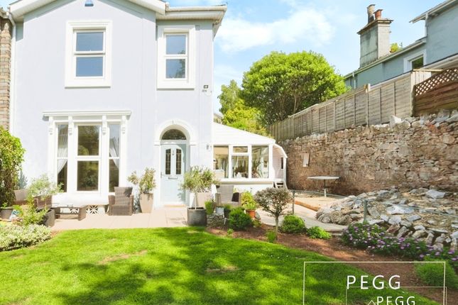 4 bed semi-detached house