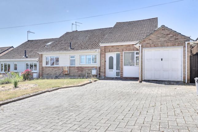 Sheering Mill Lane, Sawbridgeworth, CM21 3 bed semi