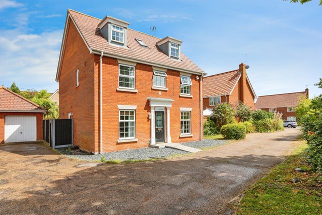 5 bedroom detached house for sale