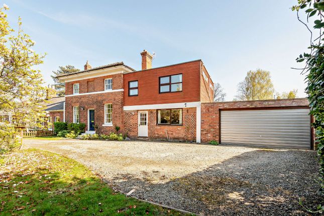 The Armoury, Shrewsbury, Shropshire 4 bed semi