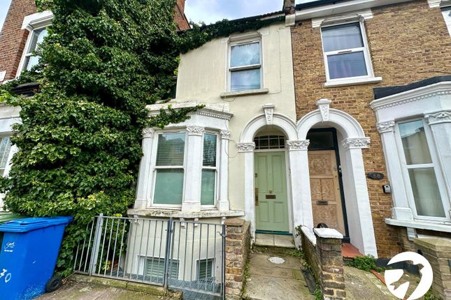 Furley Road, London, SE15 1 bed flat for sale
