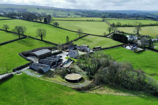 Teifi Valley, Llanybydder 4 bed property with land for sale