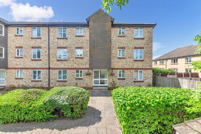 Limes Park Road, St. Ives PE27 2 bed flat for sale