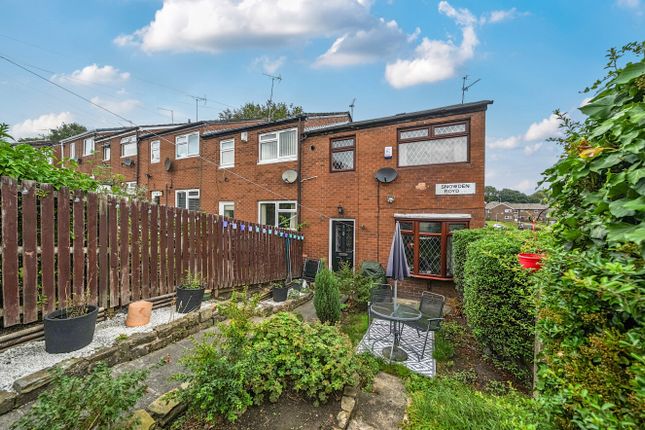 Snowden Royd, Bramley, Leeds, LS13 3 bed end of terrace house for sale