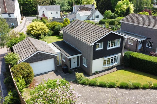 3 bed detached house