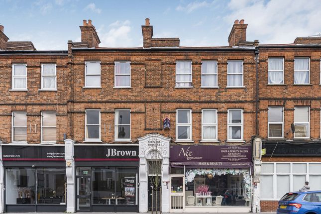 Portland Mansions, London, SE25 3 bed apartment for sale