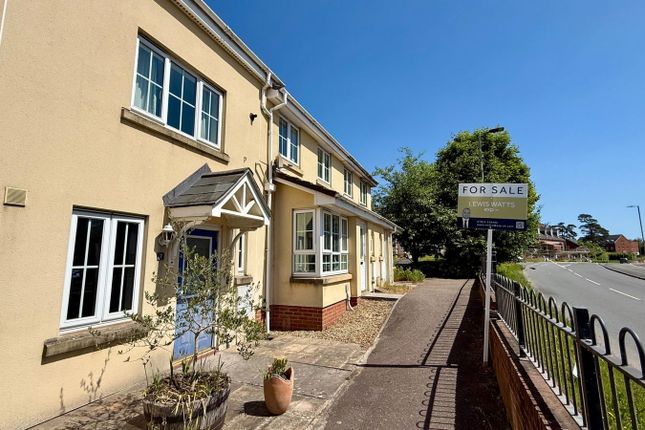 Waylands Road, Tiverton EX16 3 bed terraced house for sale