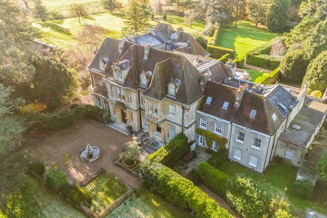 Shabden Park,  Chipstead 6 bed detached house for sale