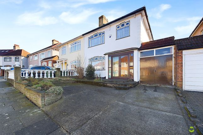 51 Hurlingham Road, Bexleyheath 3 bed semi