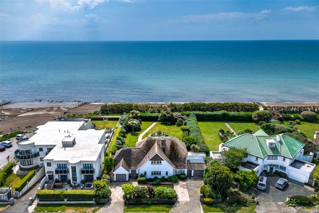 Sea Drive, Ferring, Worthing, BN12 4 bed detached house for sale