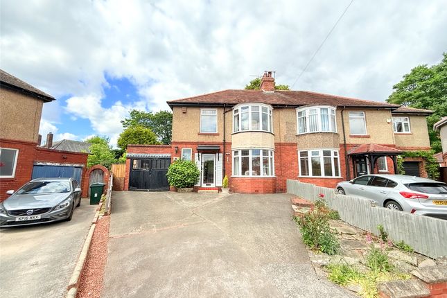 Oakwood Avenue, Low Fell, NE9 3 bed semi