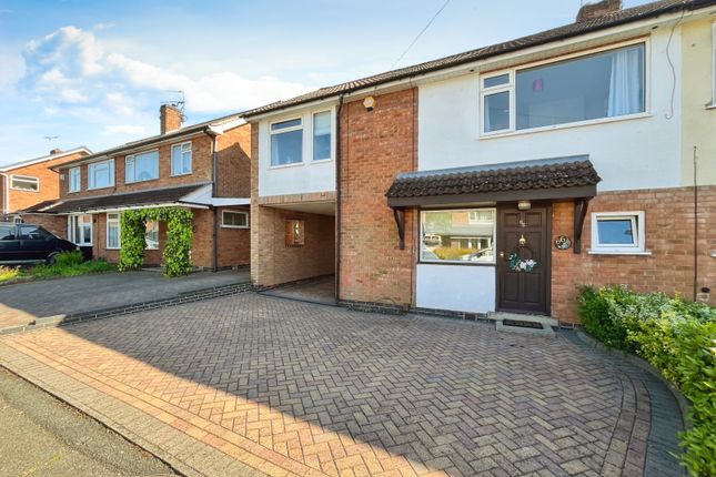4 bedroom semi-detached house for sale
