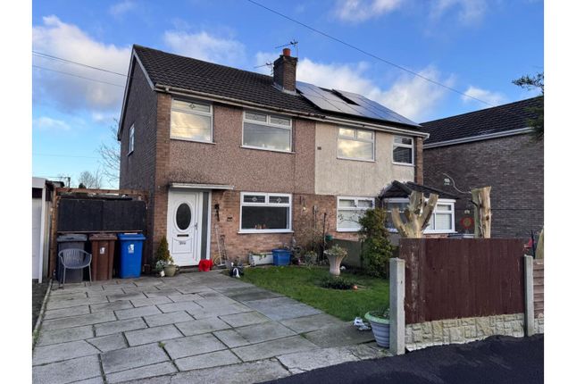 3 bed semi-detached house
