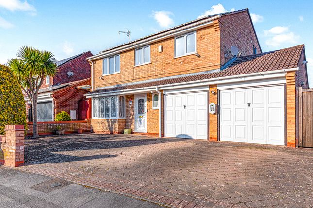 Grosvenor Close, Glen Parva, LE2 4 bed detached house for sale