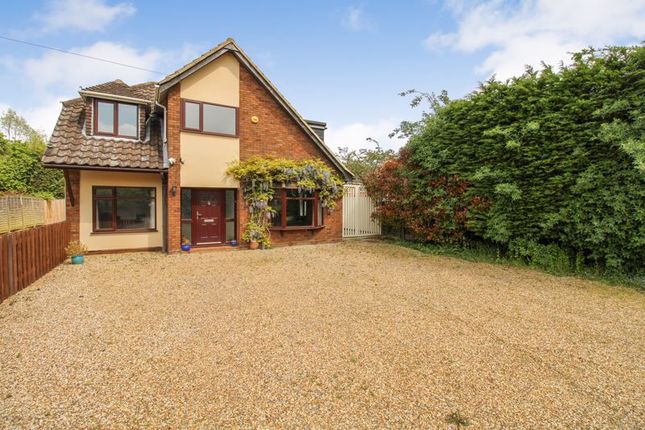 5 bed detached house